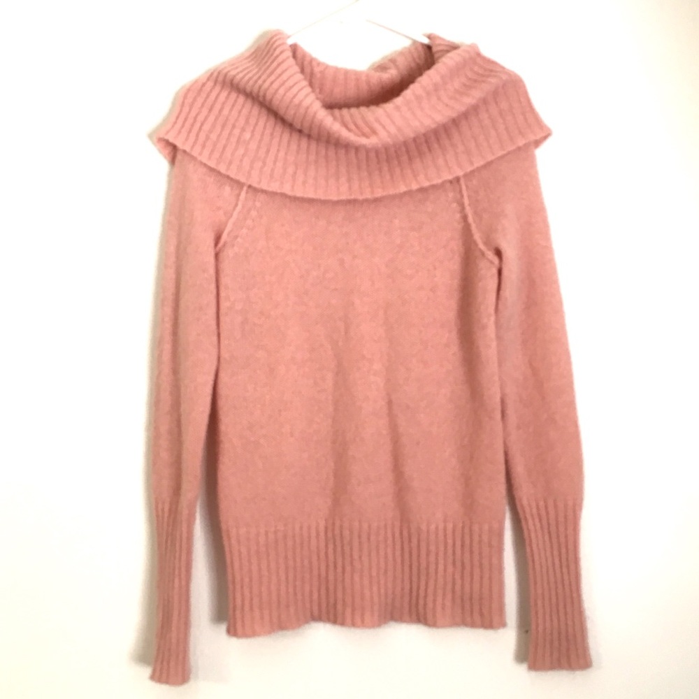 J crew chalet turtleneck sweater blush pink peach